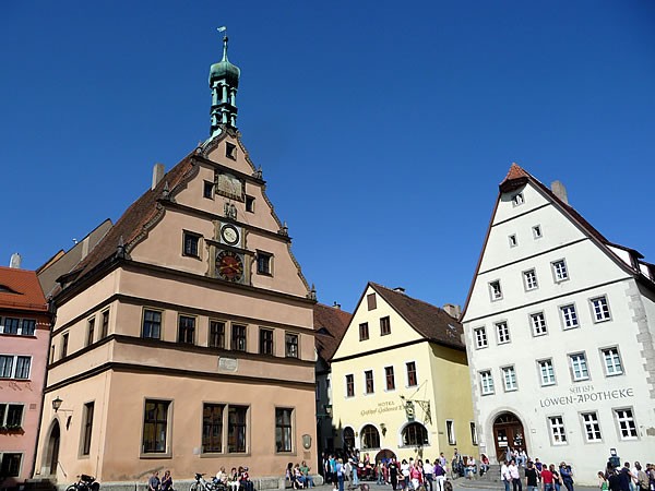 The market square in Rothenburg ob der Tauber
